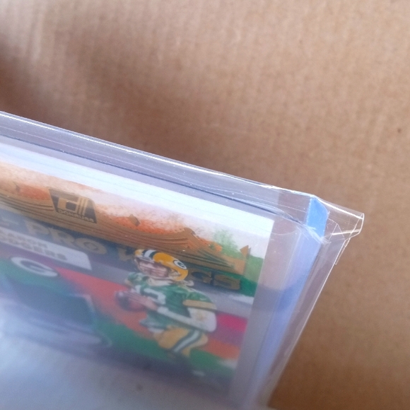 🏈🏆Aaron Rodgers "All Pro Kings 052/299 Patch" Insert Card🏆🏈 - Picture 5 of 6